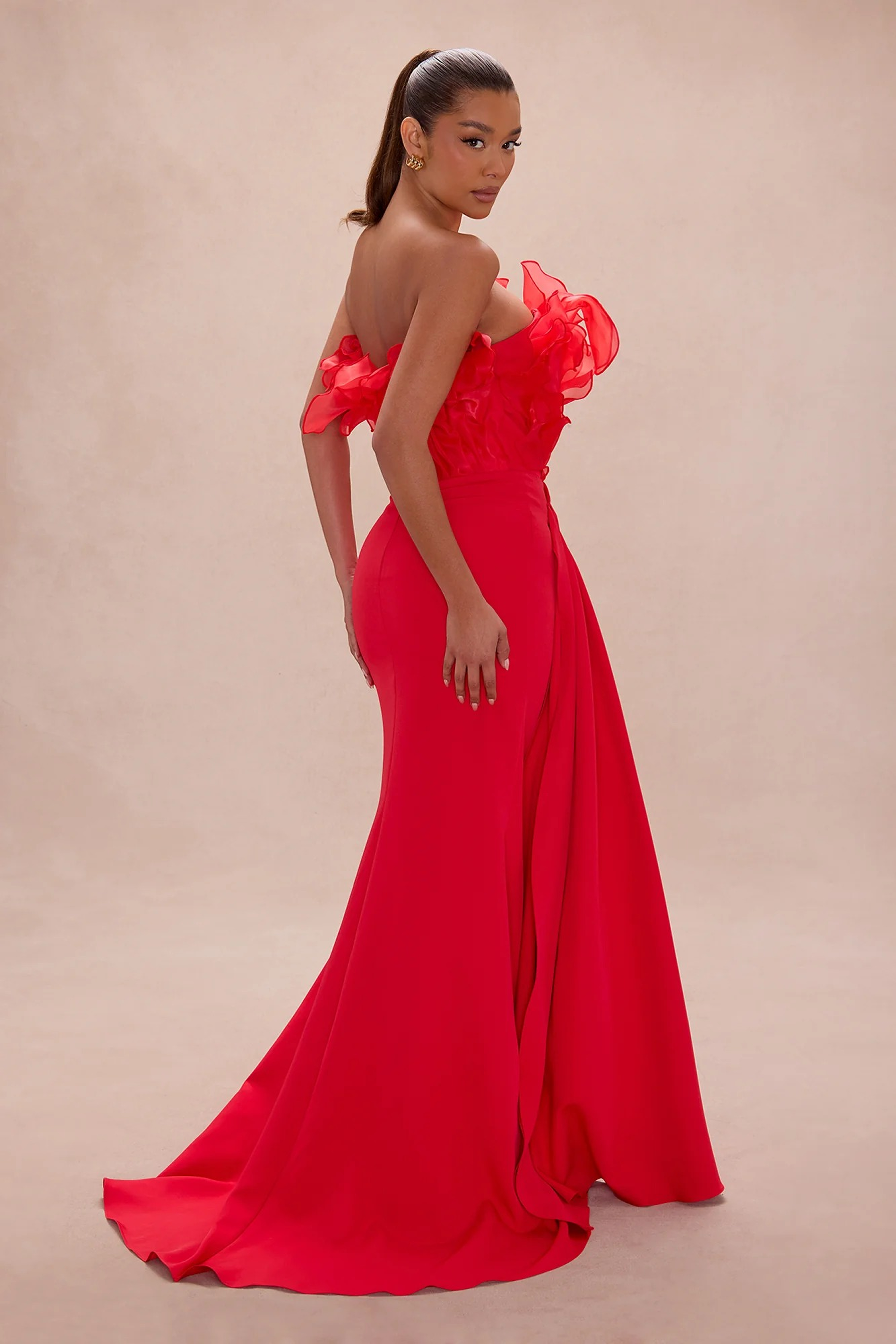 La Valentina | Vestido largo rojo con volantes de organza