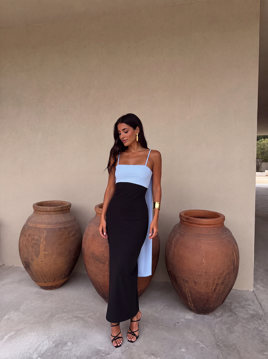 JOANNA / ABITO NERO E BLU