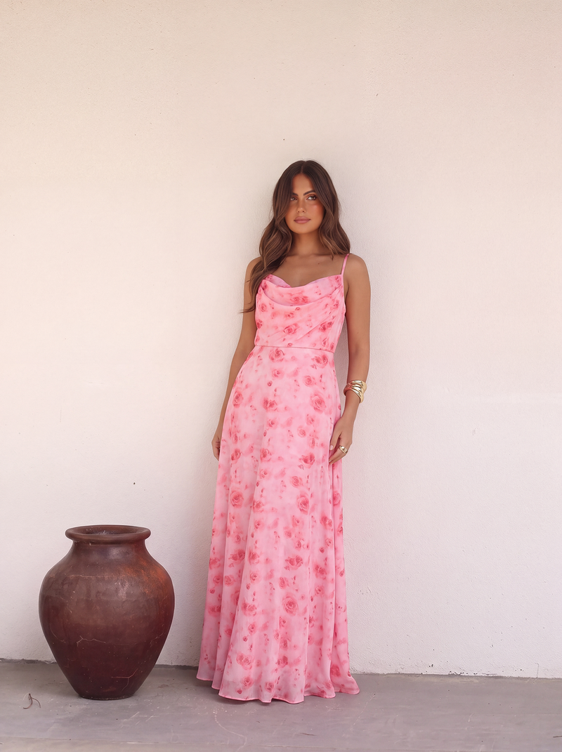 L'ABITO D'AITANA ROSA