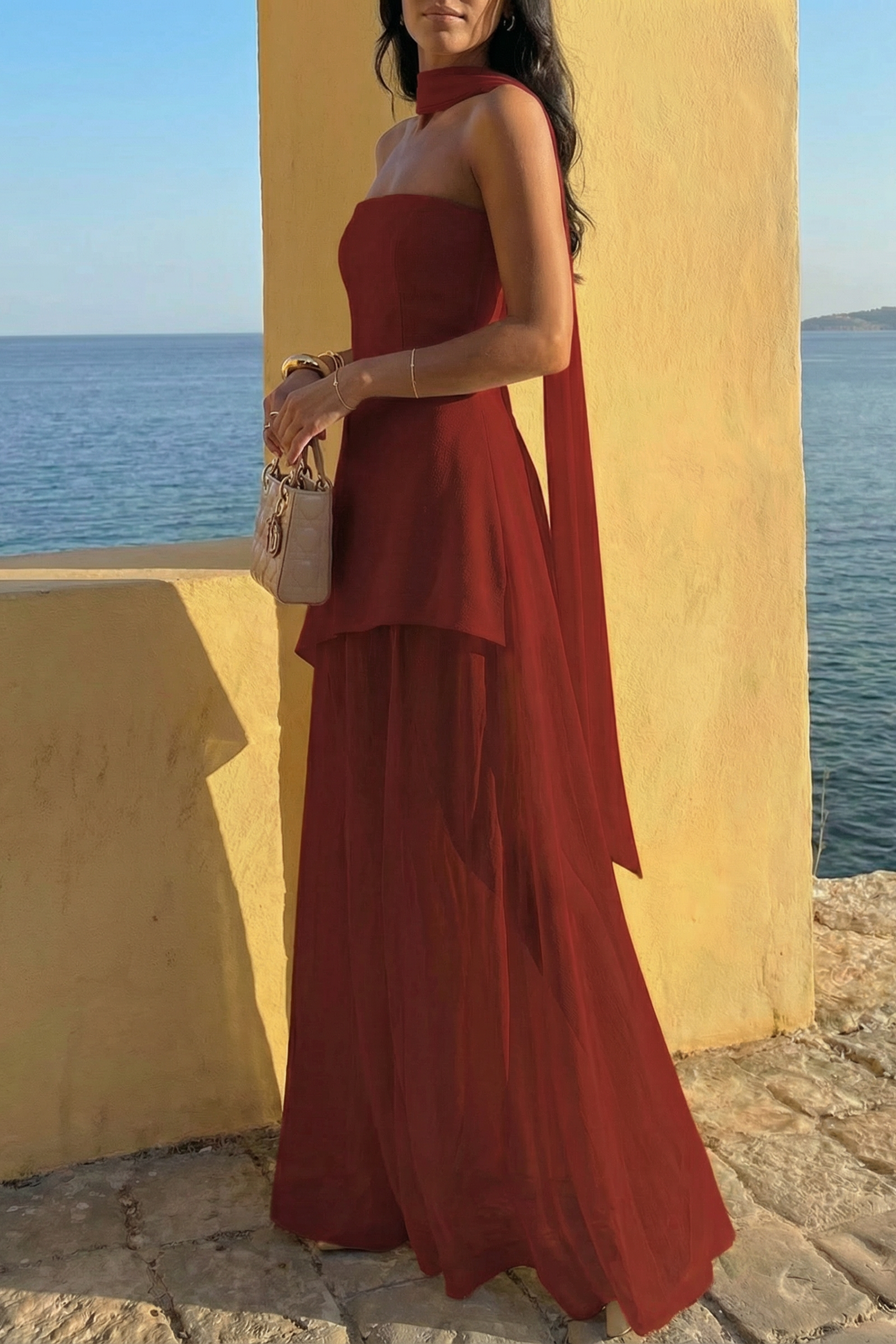Vestido de Invitada Largo Asimétrico con Capa Drapeada